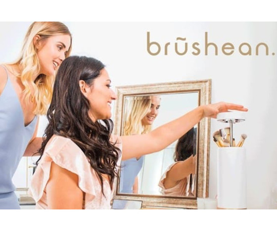 美國 Brushean 智能化妝掃 消毒機06